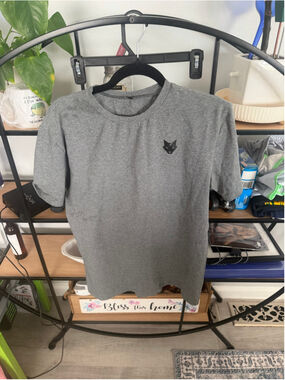 Men's Lone Wolf Graphic Short Sleeve Tee, Size L, Grey/Black